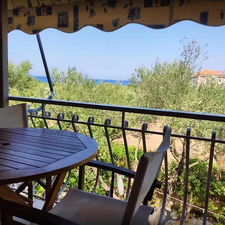 Appartement Gerakari Thalassa *
